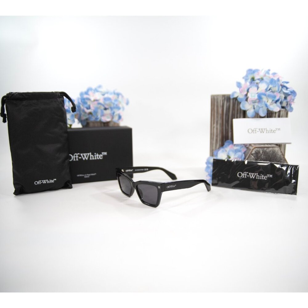 Off-White OER1110 Cincinnati Black Logo Sunglasses NWT Case